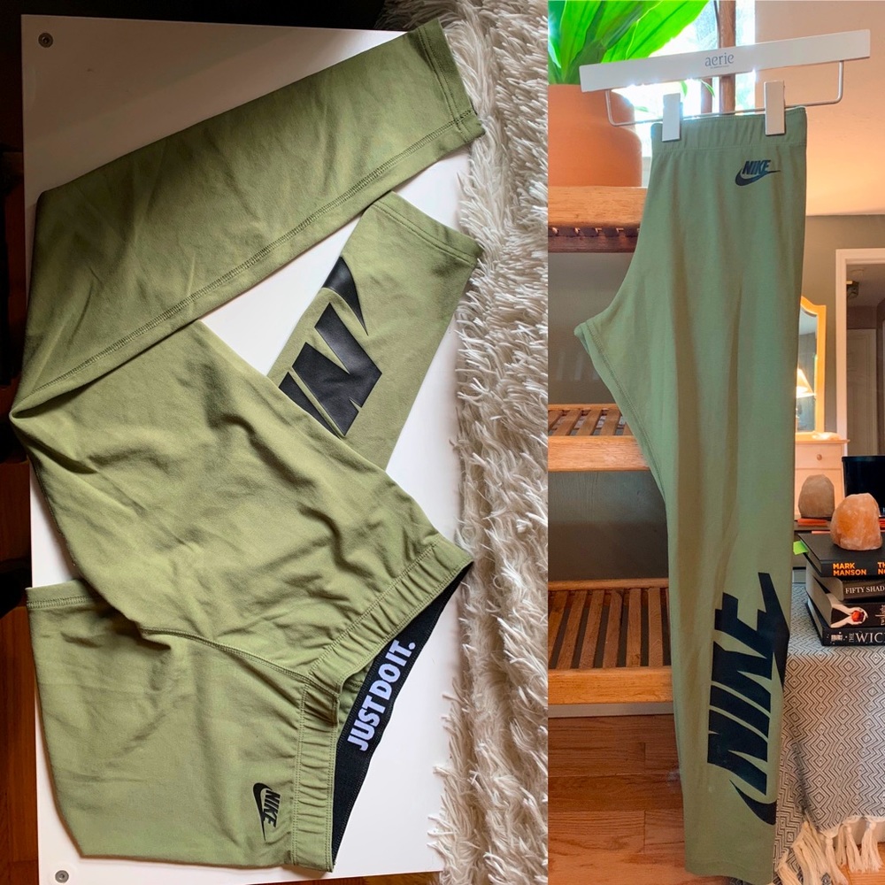 Nike Mid Rise Leggings✔️